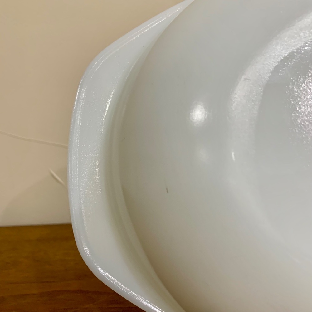 Pyrex Divided Dish 1.5 Qt | White Opal Glass | USA Made Ovenware - Picture 10 of 13